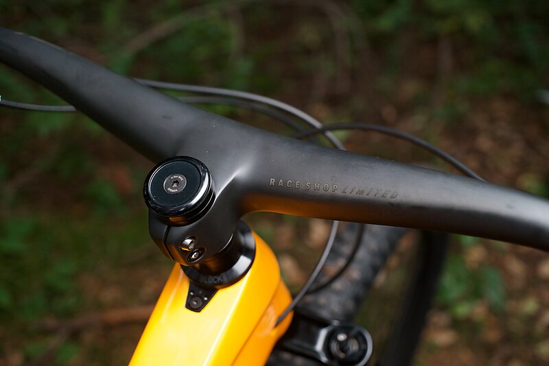 Bike Review Trek Top Fuel 9.9 XX1 AXS Freehub Magazine